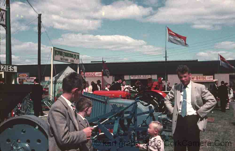 s07wg270 1960 summer show P