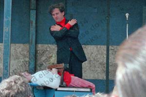 nC35wg 089 07 1987 WarrensCourt Festiva Magicianl