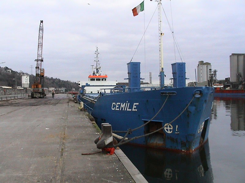 DSC00014 cemile cork harbour