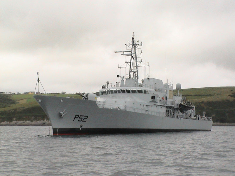 DSC00025 p52 le niamh naval vessel kinsale