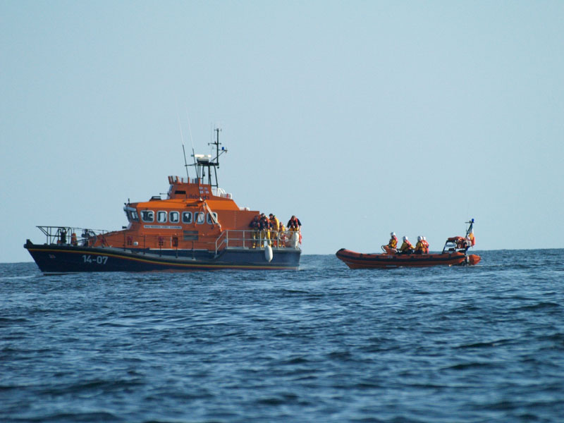 KG230233 courtmacsherry kinsale lifeboats