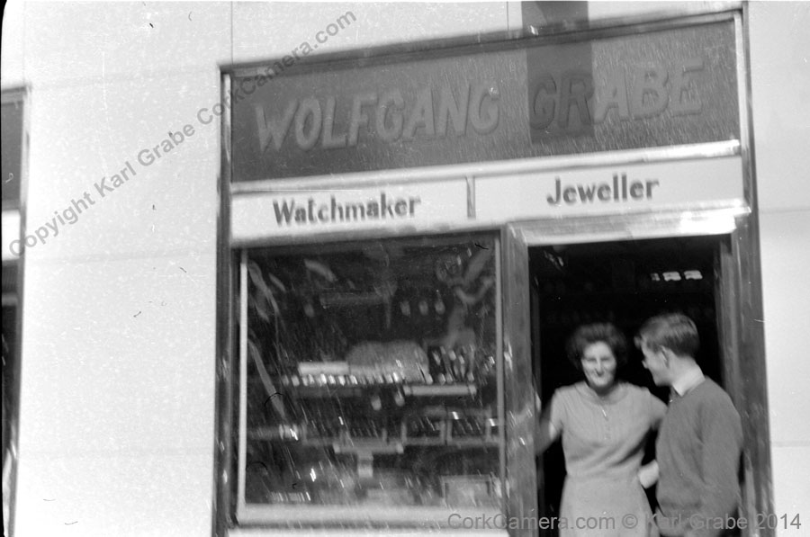 nBW35wg 036 17 grabe watchmaker 42 grand parade 1966